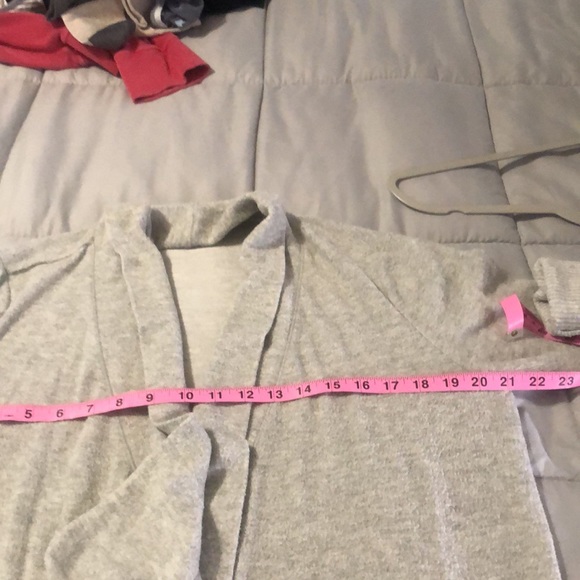 Gray Mesh & Lace sweater, size S - Picture 7 of 7